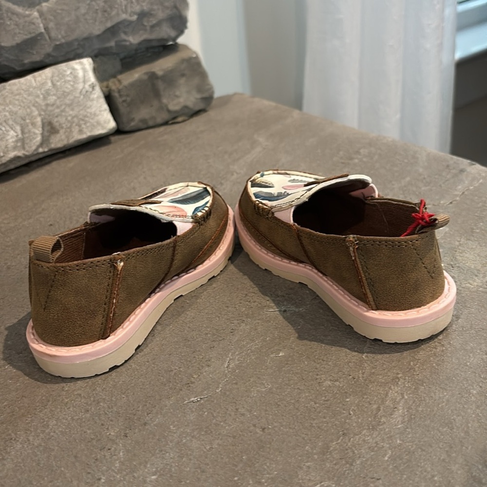 ARIAT Lil’ Stompers Anna cruisers,slip on,pull tab,feather print,rugged sole - Picture 4 of 13